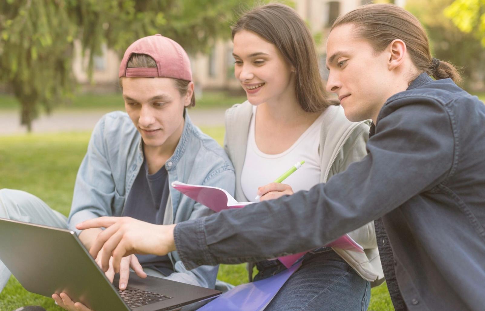 Analyse financière détaillée avec graphiques et données